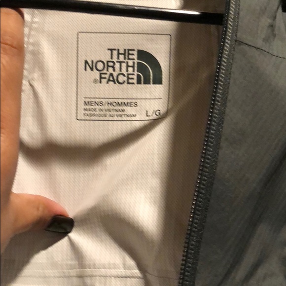 Brand new The North Face mens jacket - Picture 2 of 6